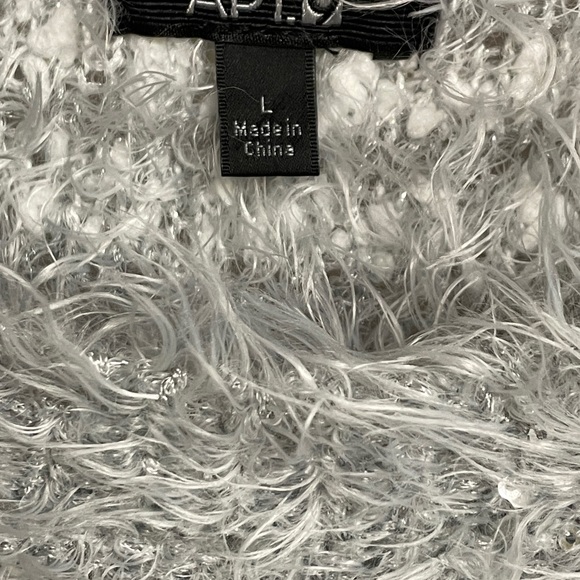 Apt 9 Sweater Top Womens Large Super Soft Fuzzy Silver Sequined Metallic Gray - Picture 3 of 10